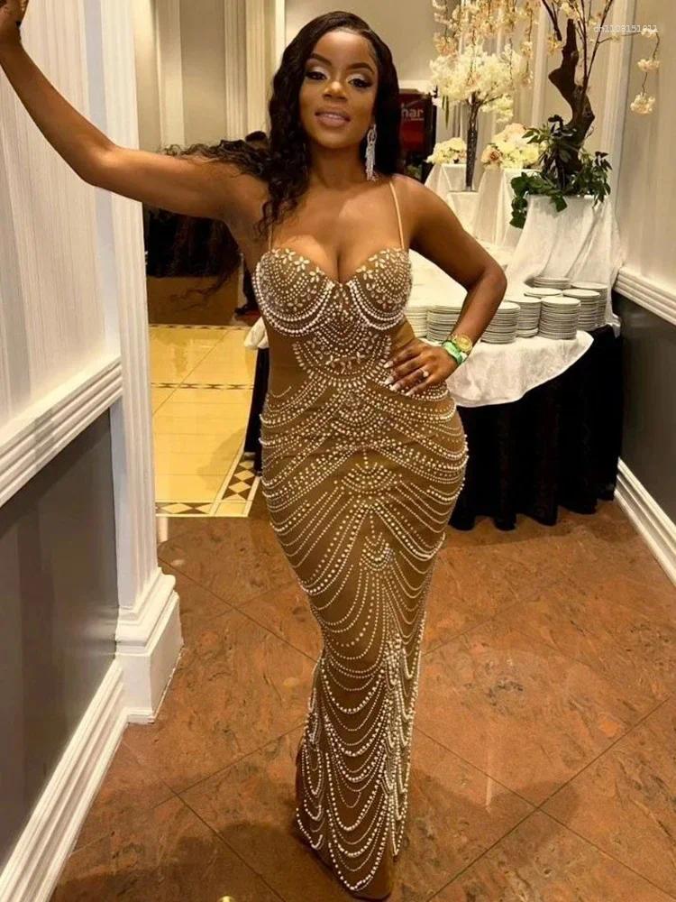 Luxury Sparkly Crystal Rhinestone Pearl Celebrities Gown Brown Dress Woman Strap Evening Party Birthday Prom Wedding Vestido