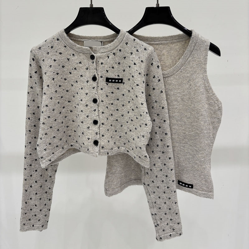 Luxury Tiny Floral Jacquard Knit Cardigan Vest Set Women Crewneck Cropped Knitted Top Slim Fit Camisole Preppy Style Knitwear