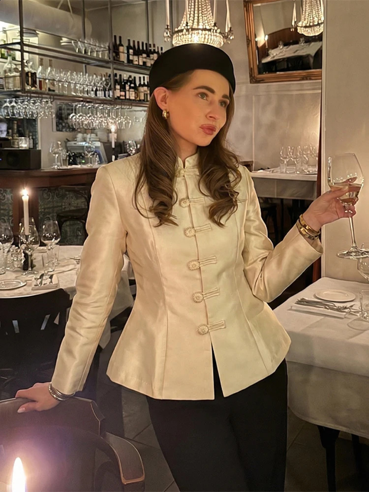 Stand-Collar Satin Frog-Button Jacket Cream Tailored Long-Sleeve Silky Spring Elegant Retro Women Outerwear Fashion Blazer 260920