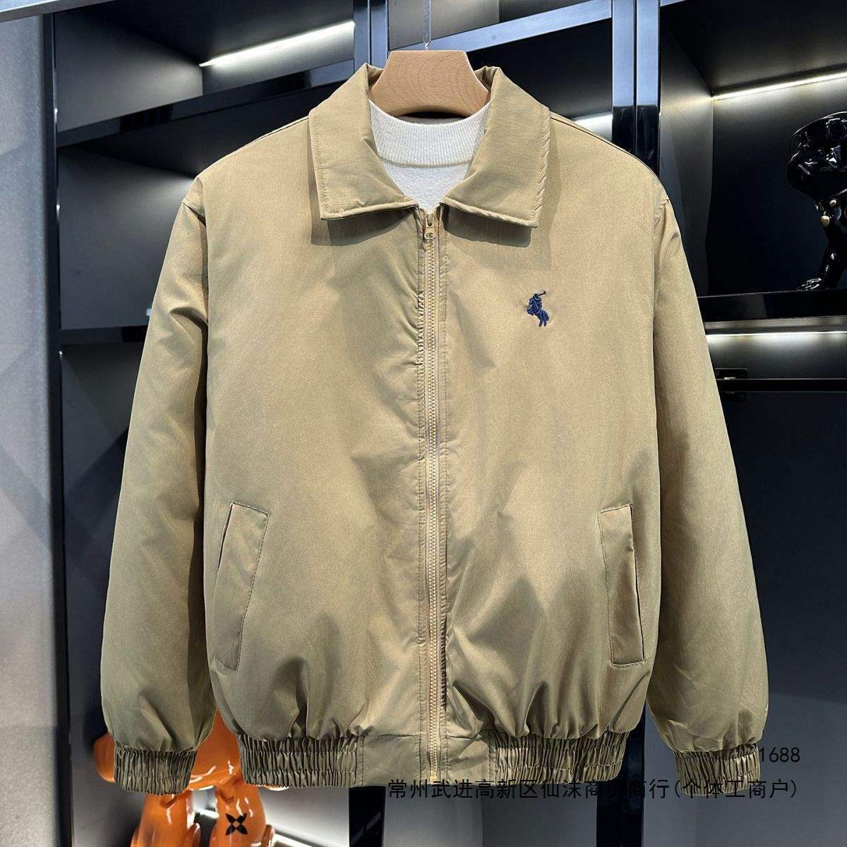 High End Mens Designer Jacket Luxurious Business Casual Loose Oversized Winter Warm And Thick Waterproof Windproof And Stain Proof Short Style With