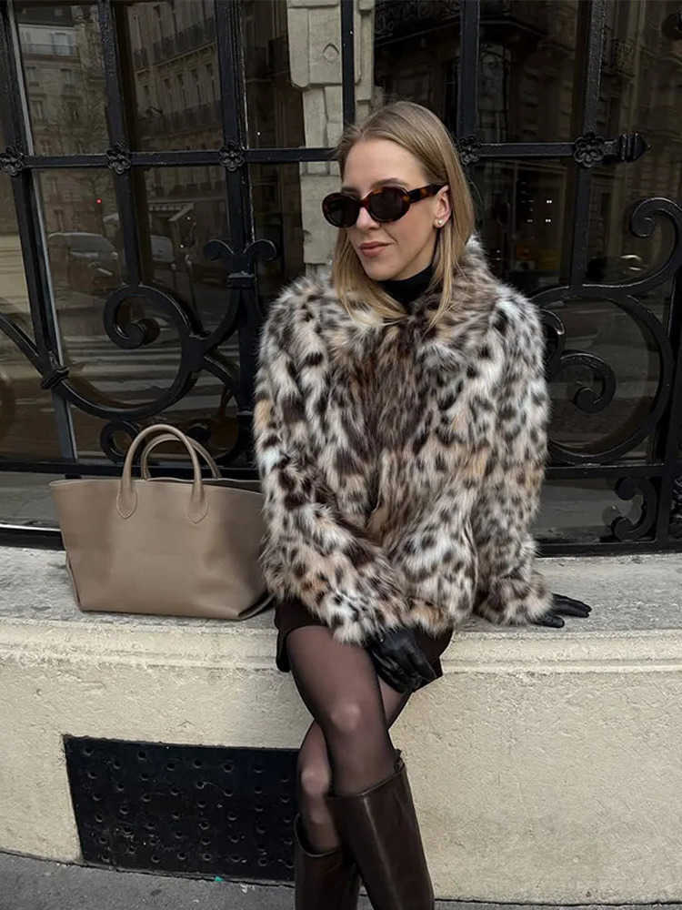 Leopard Lady Print Lapel Fur Coat Women Elegant Single easted Loose Jacket Fashionable Daily Couting Office Outerwear D260921