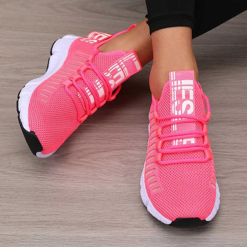 Women's Sports Shoes Mesh Lightweight Soft Sole Jogging Strap Breathable Fashion Sports Walking Casual Tennis Flat Shoes for Men 260918