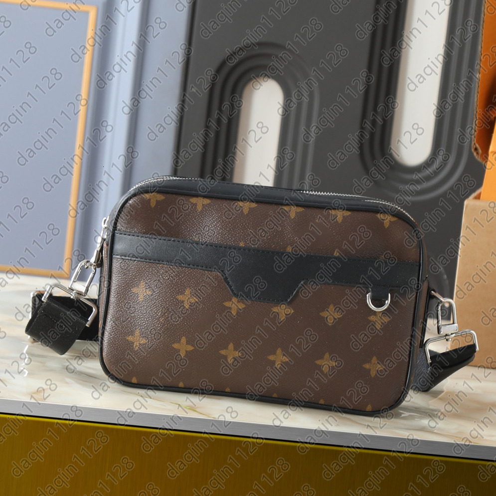Mens Message Crossbody Bag Designer Bag Fashion Shoulder Bag Monogram Satchel Camera Bag Luxury Zipper Handbags M28785 G02BLO