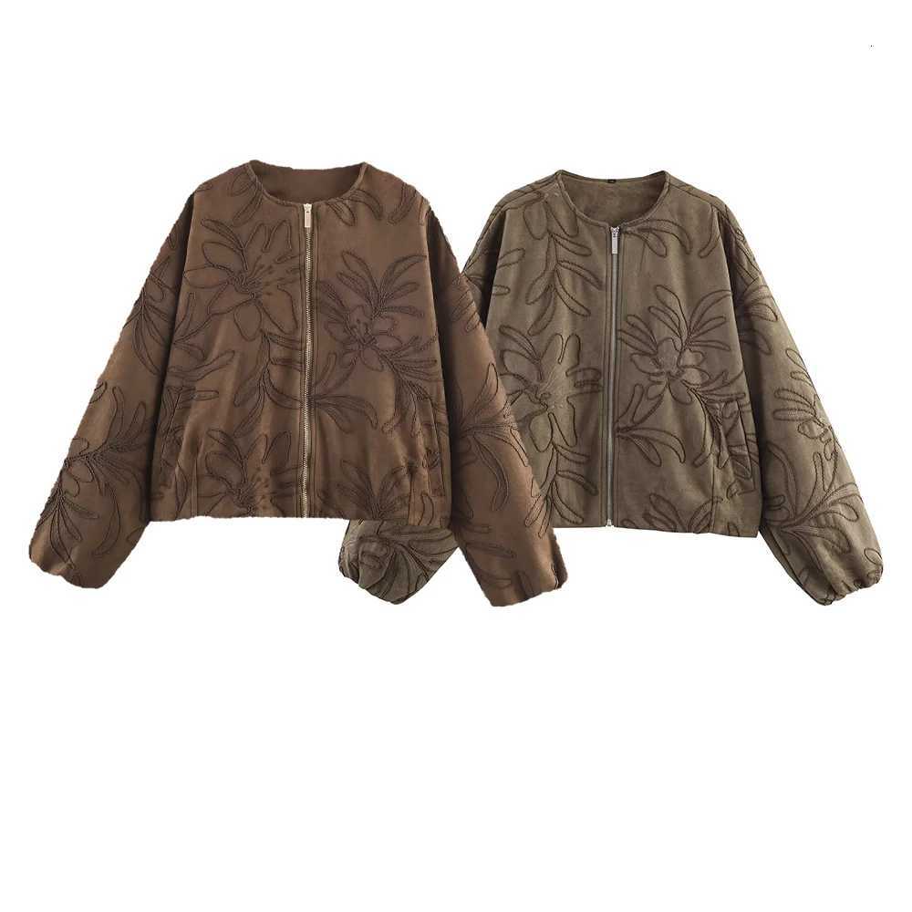 and European Women's American Jackets Style 2025 Winter New Women's Casual Faux Fur Embroidered Pilot Jacket Coat C260921