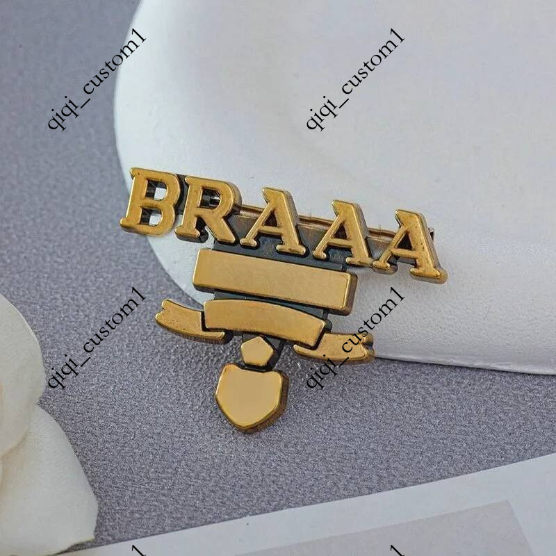 Brand Designer Letter Brooches Women Men Couples Luxury Vintage Gold Plated Brooch Suit Pin Fashion Jewelry Accessories