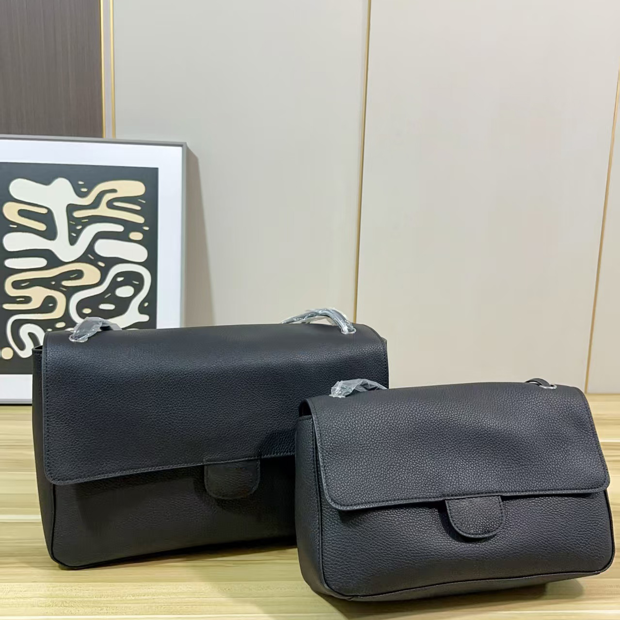 12A Designer Bag Women Luxury Maxi Flap Caviar Leather Flap Shoulder Bag 26S Style Large Capacity Handbag with Metal Turn Lock Fashion Ladies Purse