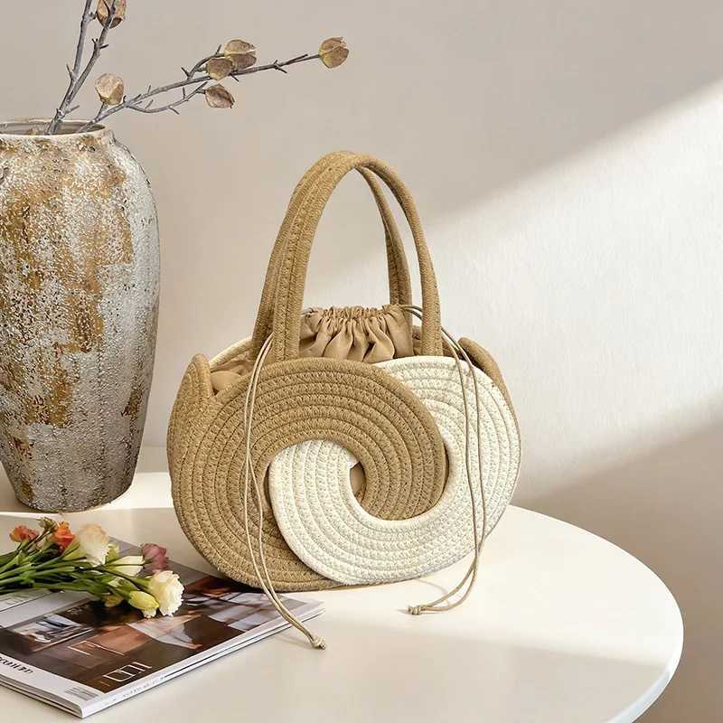 Women's Summer Str Woven Shoulder Bag Crossbody Handbag Drstring Design City Simple Style Large Size Soft Nylon Lining Z260918