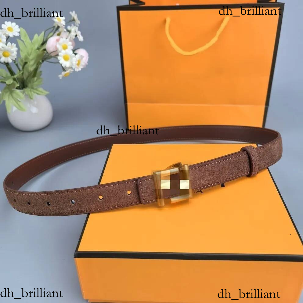 2026 FF Ceintures Designer pour hommes Femmes Ceinture en cuir véritable Mode Dames Vêtements Accessoires Ceinture d'affaires 2 5 cm 105 cm avec