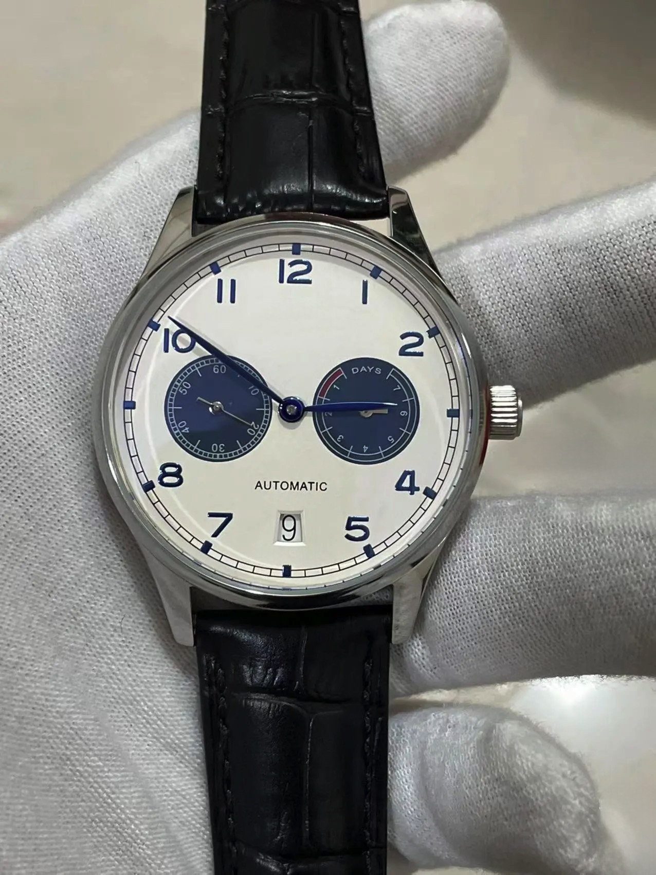 AAA Quality Automatic Mechanical Movement Men Watch Arabic Numeral Scale Luxurious Classic Durable Date Display Daily Wear High Grade Versatile