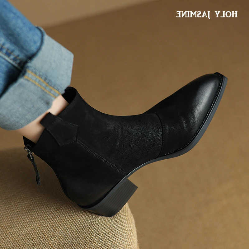 Fashion Short Boots Autumn Boots Winter Basic Women Ankle Boots Genuine Leather Thick Heels Pointed Toe Mature New Arrival Boots Women H260921