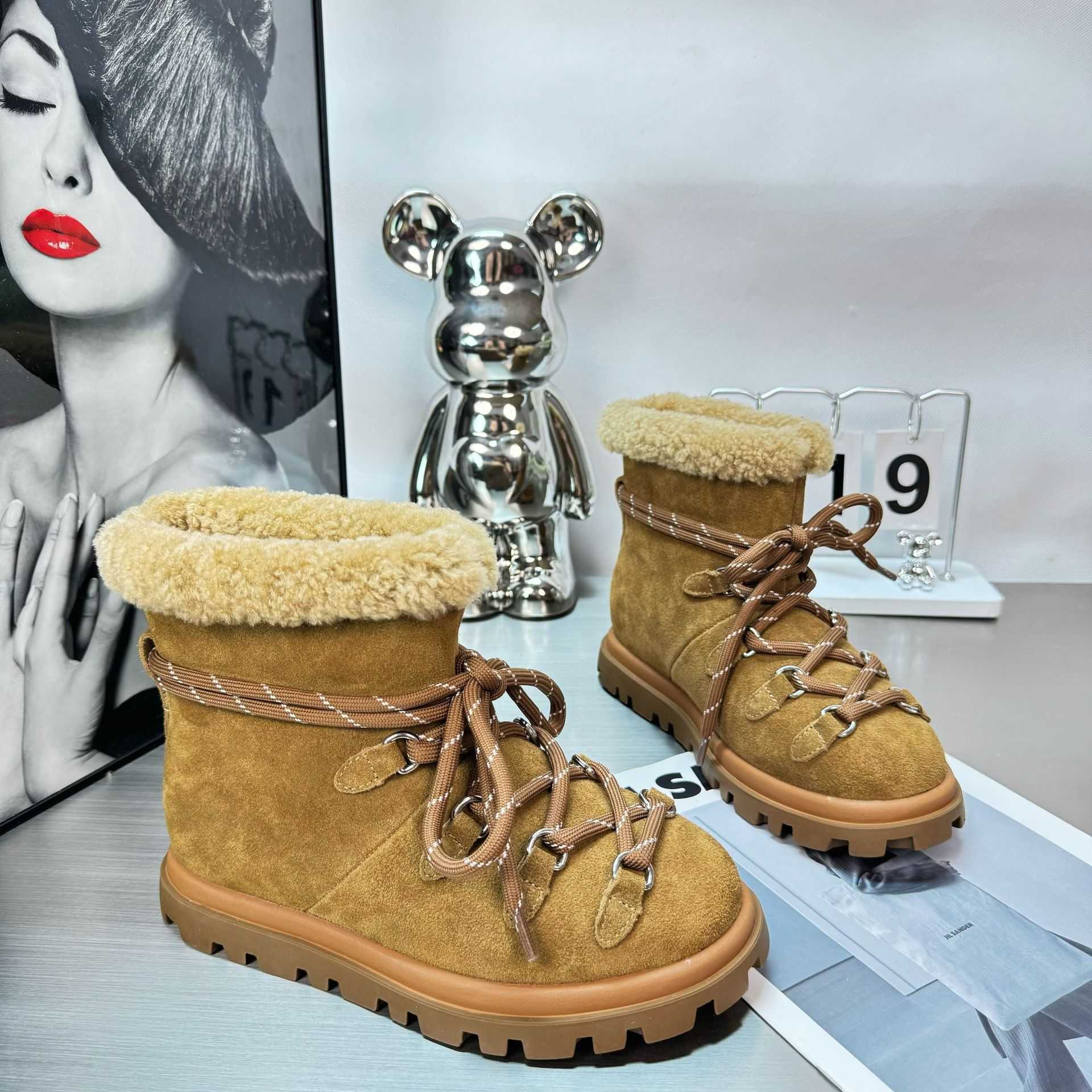 European-style women's fur-lined snow boots flat-soled non-slip warm casual and versatile cotton shoes new for winter 2024 L26921