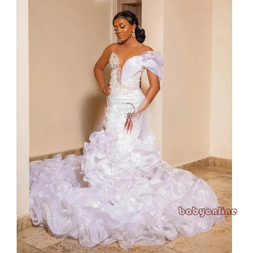 Ruched Ruffle Train Mermaid Wedding Dress 2026 New Sexy V Neck One Shoulder Beads Appliques African Women Plus Size Bridal Gowns