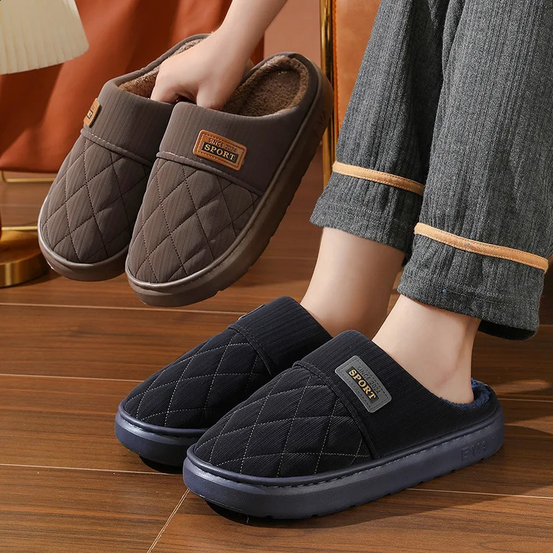 Cozy Unisex Winter Cotton Slippers Thick Warm Plush Lining Anti Slip Sole Big Size House Footwear 260921