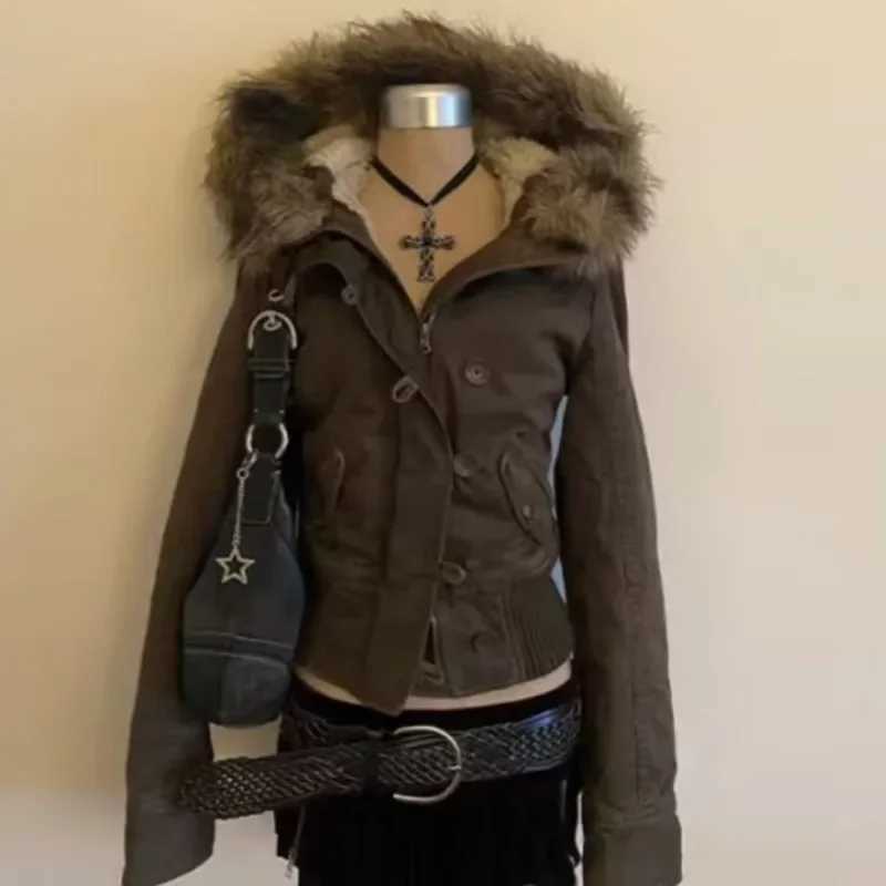 Giacche da donna Inverno Retro Cappotti in pelliccia sintetica Donna American Vintage Felpe con cappuccio Harajuku Goth Punk Abbigliamento Capispall