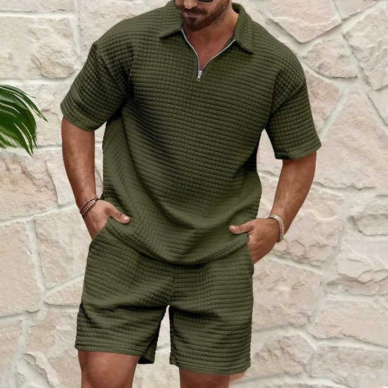 2024European Men's and Tracksuits American Men's Spring and Summer Trends Youth Outdoor Lapel Small Plaid Short Sleeve Shorts Sports Suit
