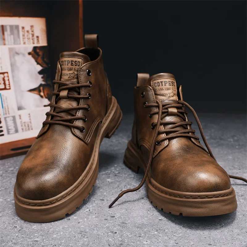 Designer Lace Leather Boots Vintage Up Botas Thick Bottom Non-slip Ankle Boots Outdoor Casual Shoes Fashion Male Motocross Boots High Top Shoes J260