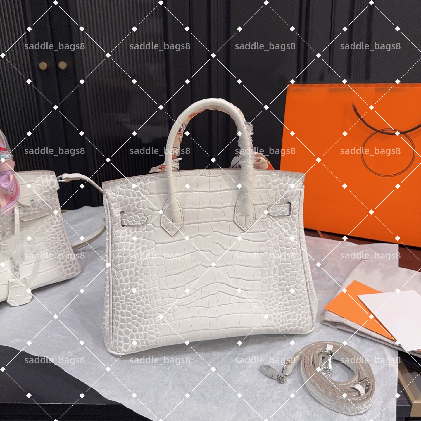 Luxury Designer bags Womens Diamond Silver button cosmetic mens Shoulder Bag fashion crossbody bag Underarm Evening Bags top handle high quality tot