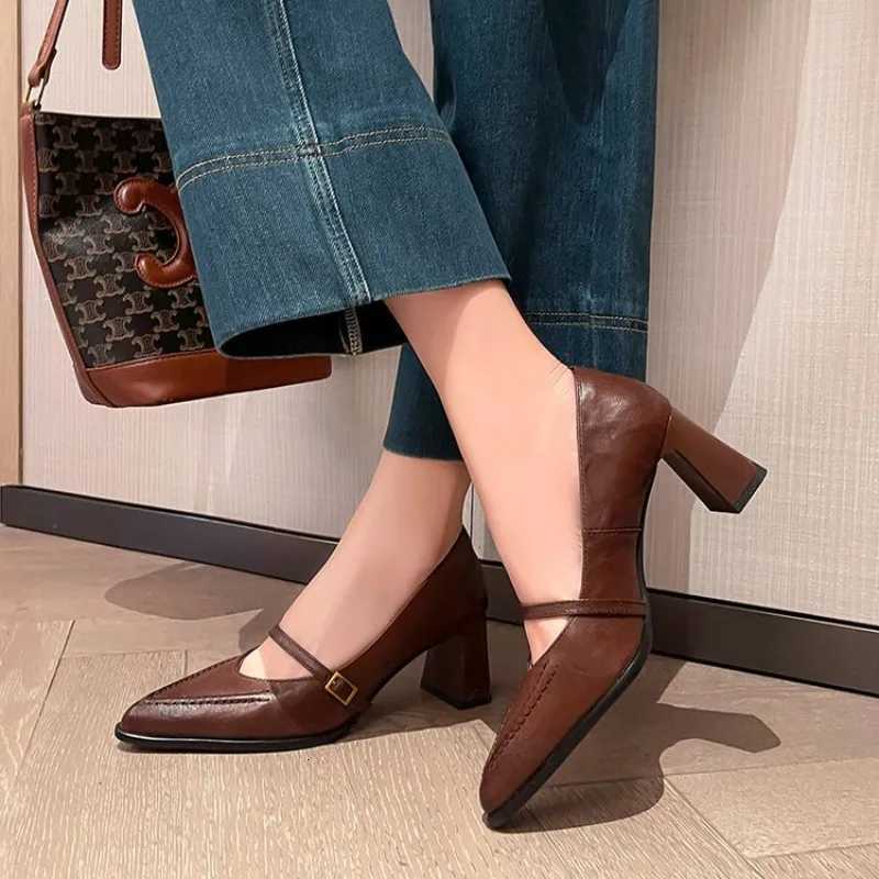 Scarpe Scarpe eleganti Wen's Simple Cozy Med h Décolleté in pelle di vacchetta Décolleté con fibbia autunno primavera Corea Scarpe eleganti Tacco