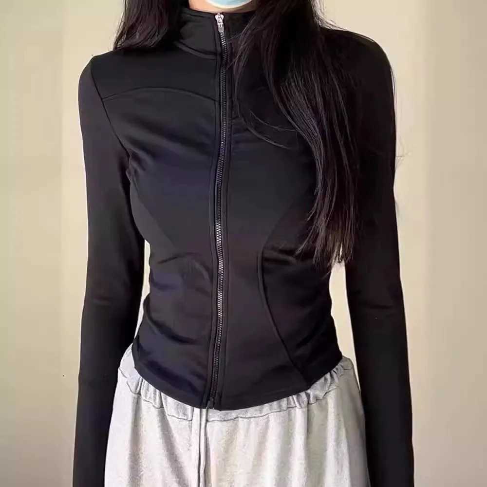Women's Jackets Women's Summer Slim Fit Stand Collar Sun Protection Jacket UV Resistant Lightweight for Yoga Outdoor Activities Korean Sty