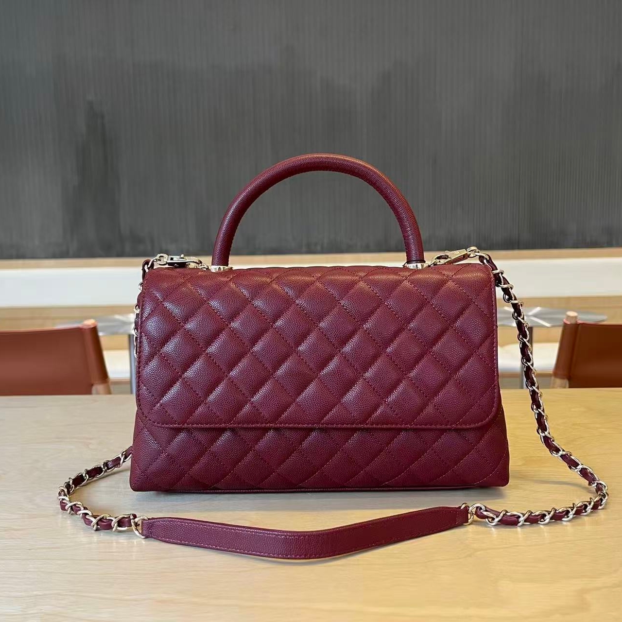 10a designer tote bag Designer Bags 2026 Trends flap handbag cowhide leather 24cm 28cm black cocohandle high quality designer bags women luxury bags