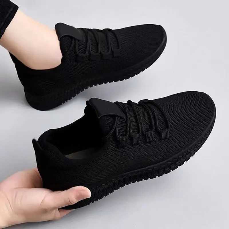 Non-slip Casual Shoes Women's Breathable Platform fashion New Casual Shoes Korean Running Shoes Black Sneakers Shoes for Women 2024 Autumn D260