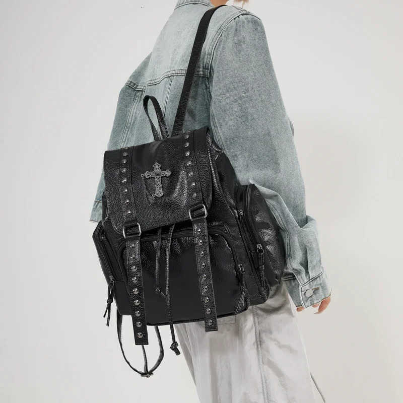 Y2K Zaino Zaino Stile Donna Punk gotico Borsa a tracolla in pelle PU Donna Vintage Zaini Harajuku Borsa da scuola per college di grande capacità H26