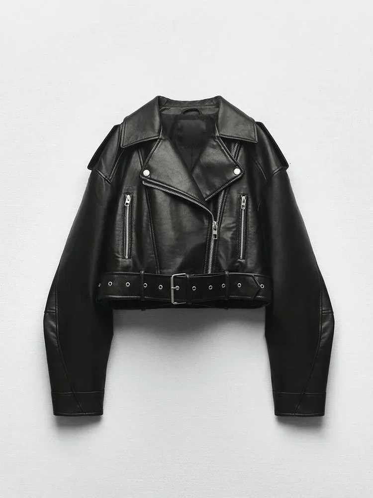 Faux Women's Leather Leather Spring Autumn Women Faux Pu Leather Short Jacket with Belt Motorcycle Biker Female Zipper Lapel Loose Coat Outwear
