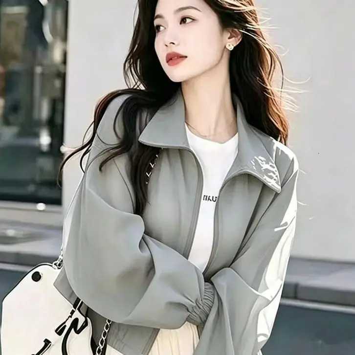 Women's Jackets Sunscreen Coat Women's Summer 2027 New Short Outcoat Breathable Sun-Protective Clothing Jacket Thin Korean Overcoat Ladies