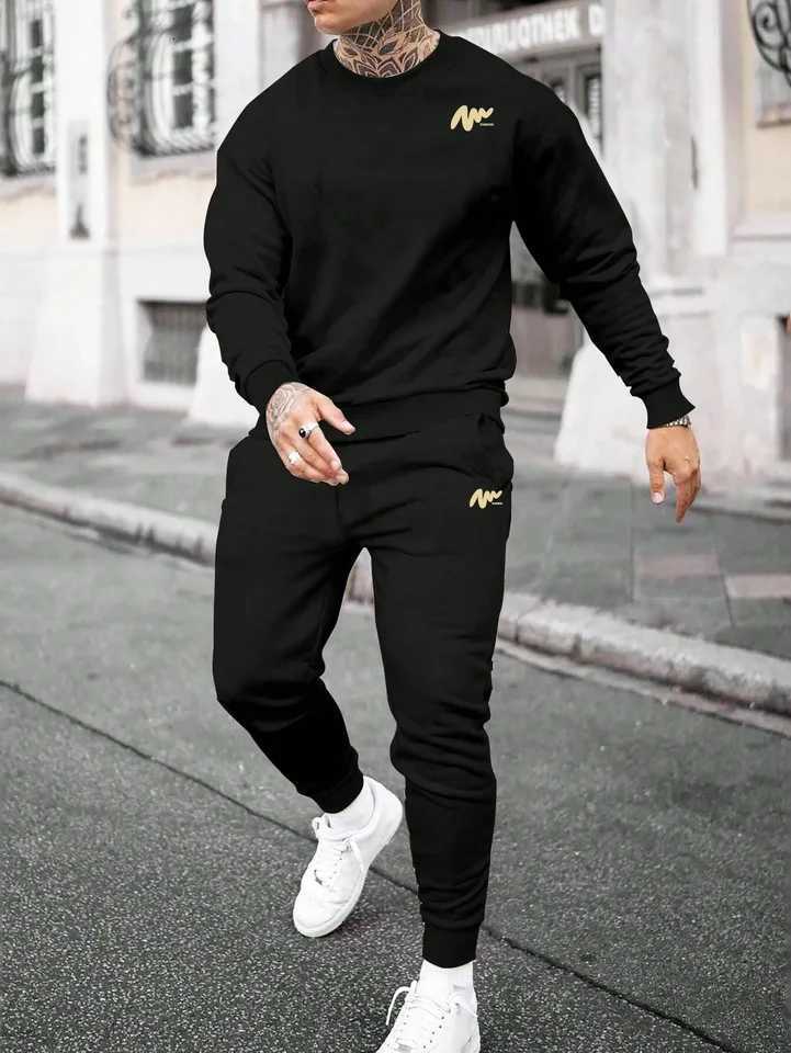 Men's Men's Tracksuits New Autumn and Winter Printed Fashionable Sports Suit Jogging Street Round Neck Sports Shirt + Office Casual Pants
