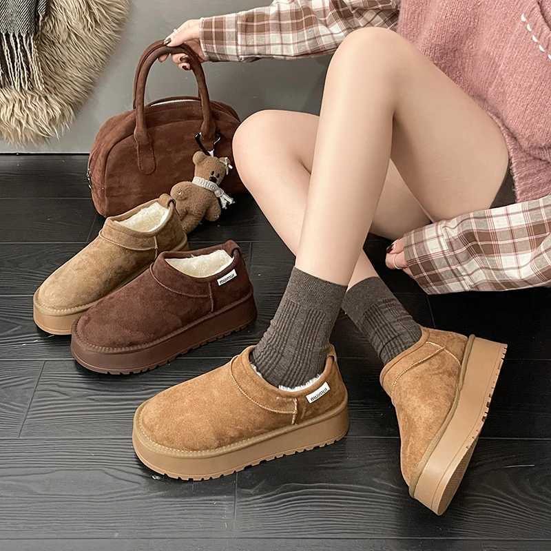 Half Slipper Cotton Shoes for Women 2027 Winter Snow Boots for Women New Cashmere Warm Thick Soles Without Heel-covered Hair T260922