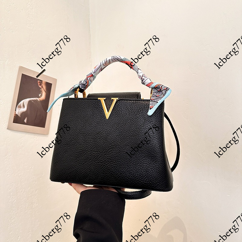 designer Cross border silk Z5 scarf crossbody for women autumn winter high end style lychee pattern elegant and versatile shoulder bag