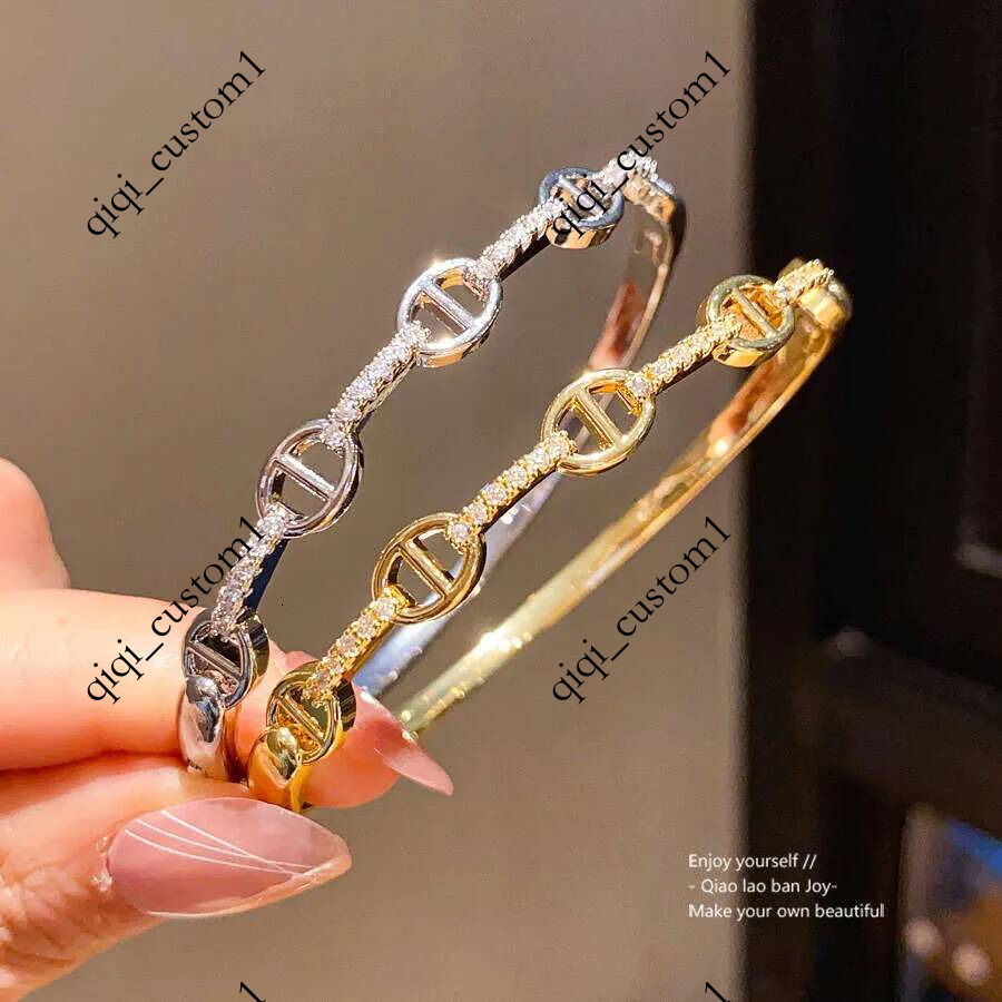 18K Real Gold Plated Zircon Pig Nose Clasp Bracelet Light Luxury High End Fashionable Temperament Jewelry Wholesale