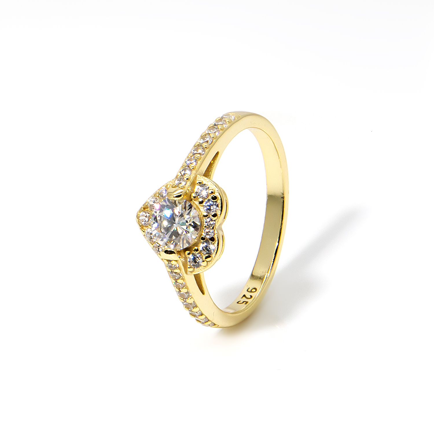 Classic Design 925 Sterling Silver Gold Plated Heart Shape Micro Pave Solitaire Engagement Moissanite Rings Halo Promise Rings