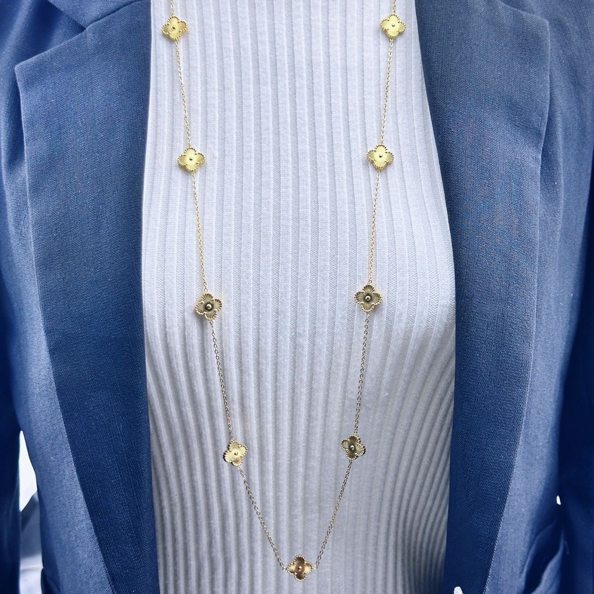 New Autumn Winter Korean And European Style Rose Gold Double Sided Four Leaf Clover Sweater Chain Long Necklace Versatile Women S Accessory