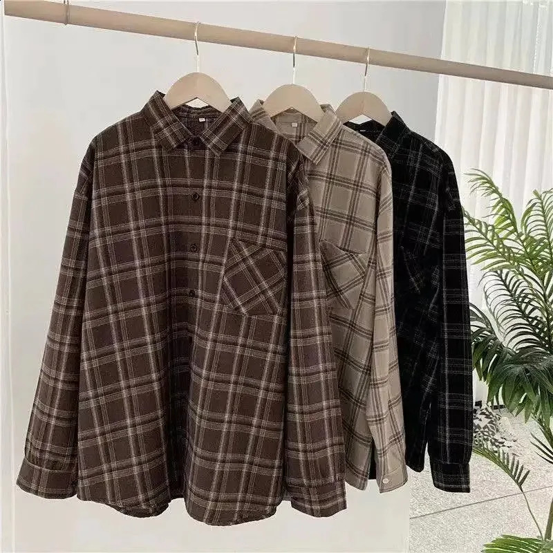 Plaid shirt women long sleeve retro port taste loose size women Korean version of the spring wear student jacket 260921
