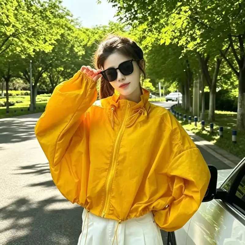 Women's Jackets Summer Jacket Zip Sweatshirt New UV Protection Outdoor Short Top Breathable Lightweight Stand-up Collar Sun Protection Top Wome