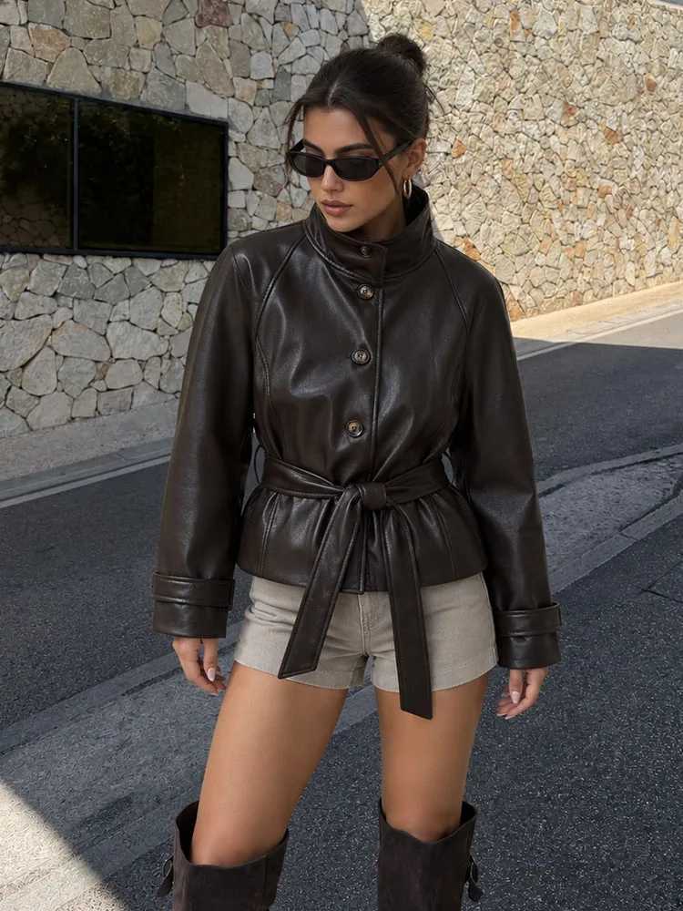 Women's Jackets HH Vintage Women's Faux Leather Trench Jacket 2026 Autumn Winter Padded Shoulder Stand Collar Belted Coat Female Chic Stre