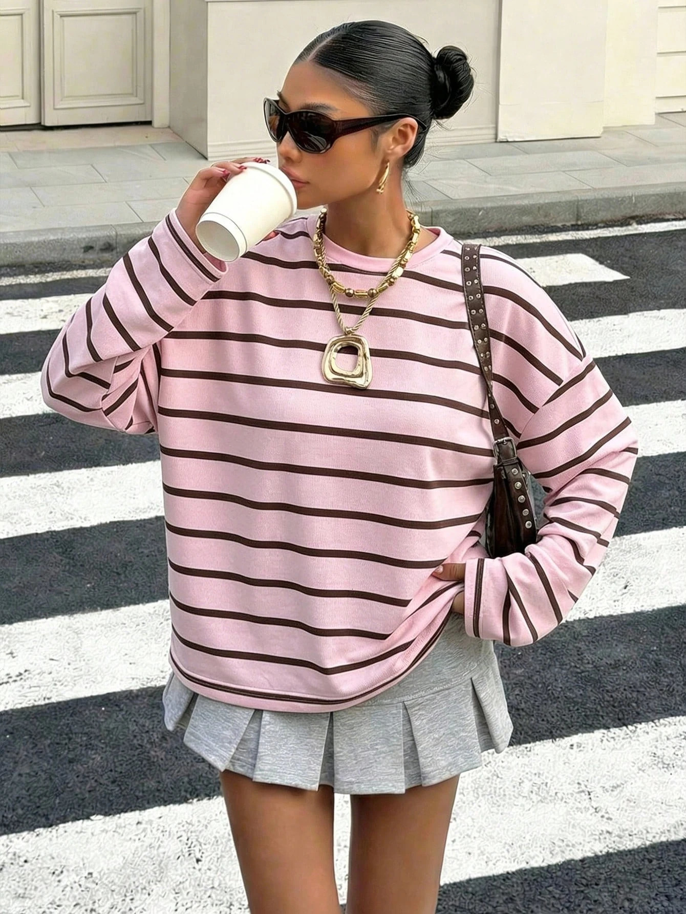 2026 Women Pink Brown Horizontal Striped Long Sleeve TShirt Crew Neck Oversized Loose Casual Sweet Retro Fall Basic Top 260922