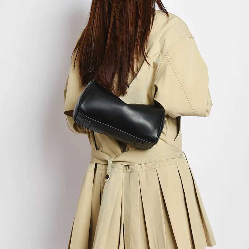 Body Split Leather 90s Cross Pen Bag 2026 New Design Soft Cowhide Mini One-shoulder Crossbody Bag Suede Fashion Ladies Handbag H2609221