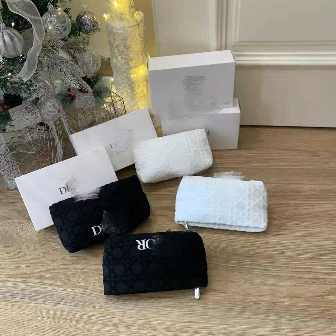 clutch bag quilted storage bag underarm bag cowhide women's bag wallet convenient makeup bag