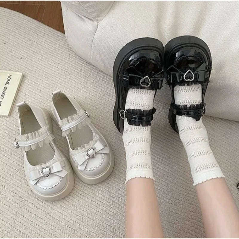 2025 Fashion Buckle Women's Pumps Spring Autumn Mary Jane Solid Butterfly Knot Platform Casual Round Toe Ladies Shoes 260922