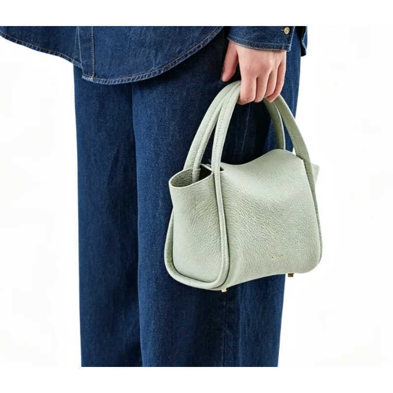 2026 Cross Body S New Fashion Mini Vegetable Mini Winter Series Designer Models Handheld Crossbody and Yuanbao Bag Basket Fall Small Bag H260922