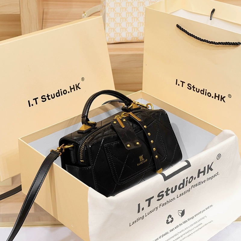 Genuine Leather Simple Boston Pillow for Women 2025 Spring Summer New Crossbody Bag Niche Single Shoulder Handbag swissmilitary