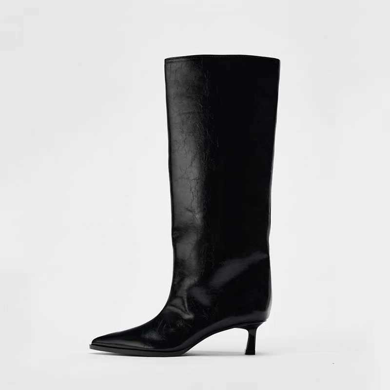 Designer Womens PU Waterproof Boots High Boots 2025 Autumn New Brand Designer Women Boots Outdoor Hiking Comfortable Lightweight Mid-calf Boots J260
