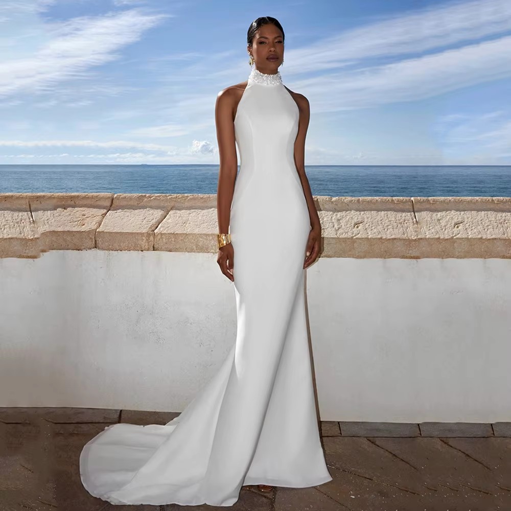 Sexy Beach Wedding Dress Halter Sleeveless Pearl Beads Open Back Sweep Train Soft Satin Bridal Gown Mermaid Bride Party Dresses Vestido De Novia