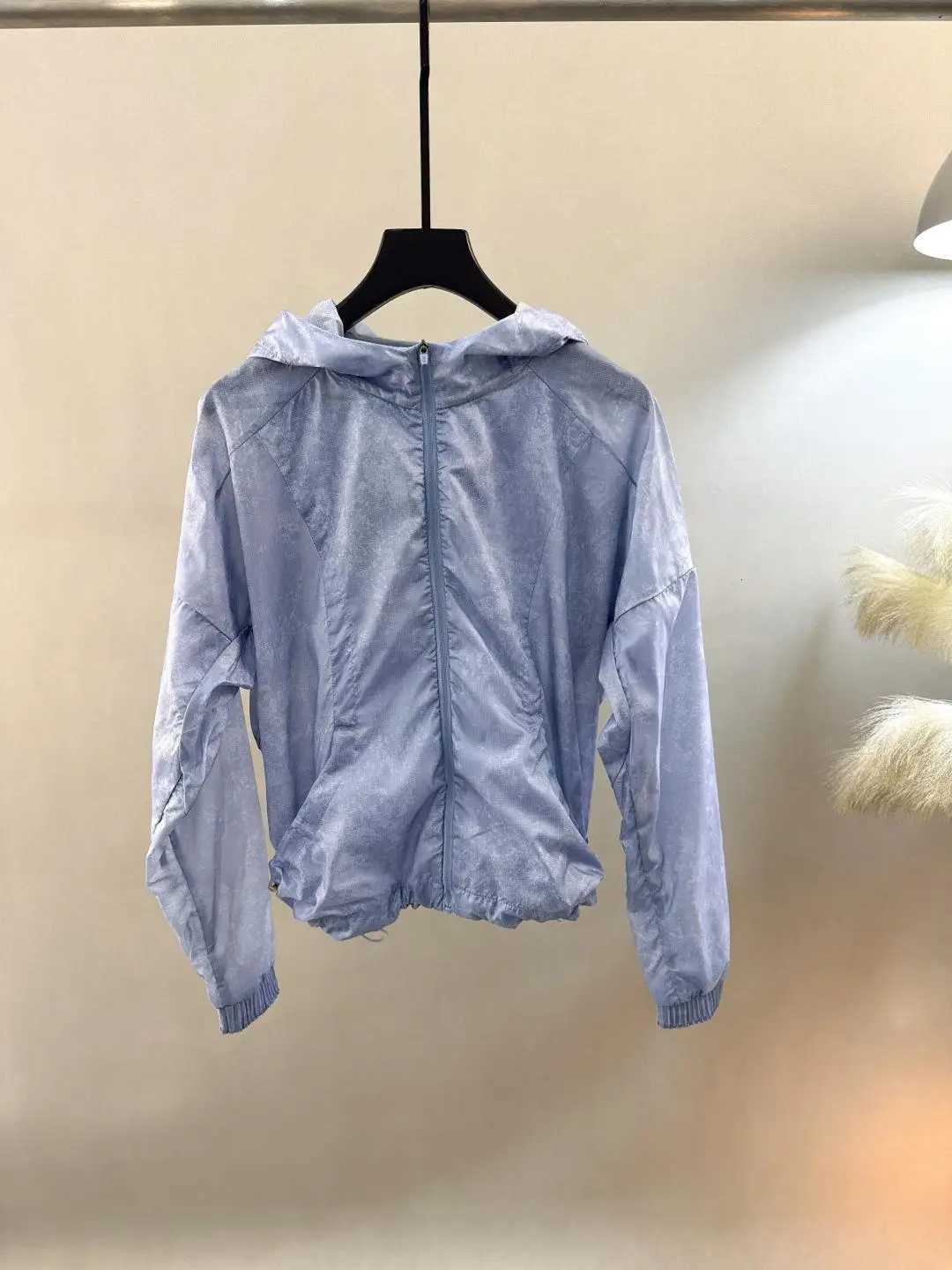 Women's Jackets 2026 New Summer Women Hooded Sun Protection Jacket Loose Casual Thin Breathable Outdoor UV Protection Coat C260921