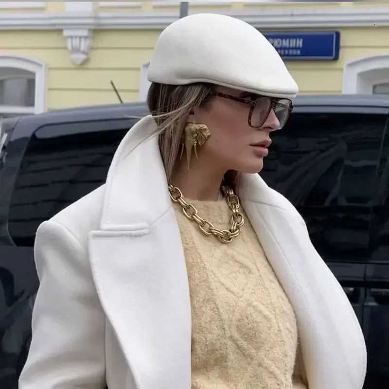 Felt Berets Fashion Soft Wool Beret Women Warm High Quality Classic Thick Winter Hat Men's lvy Newsboy Cap Street Vintage Chapeu Fedora N260918