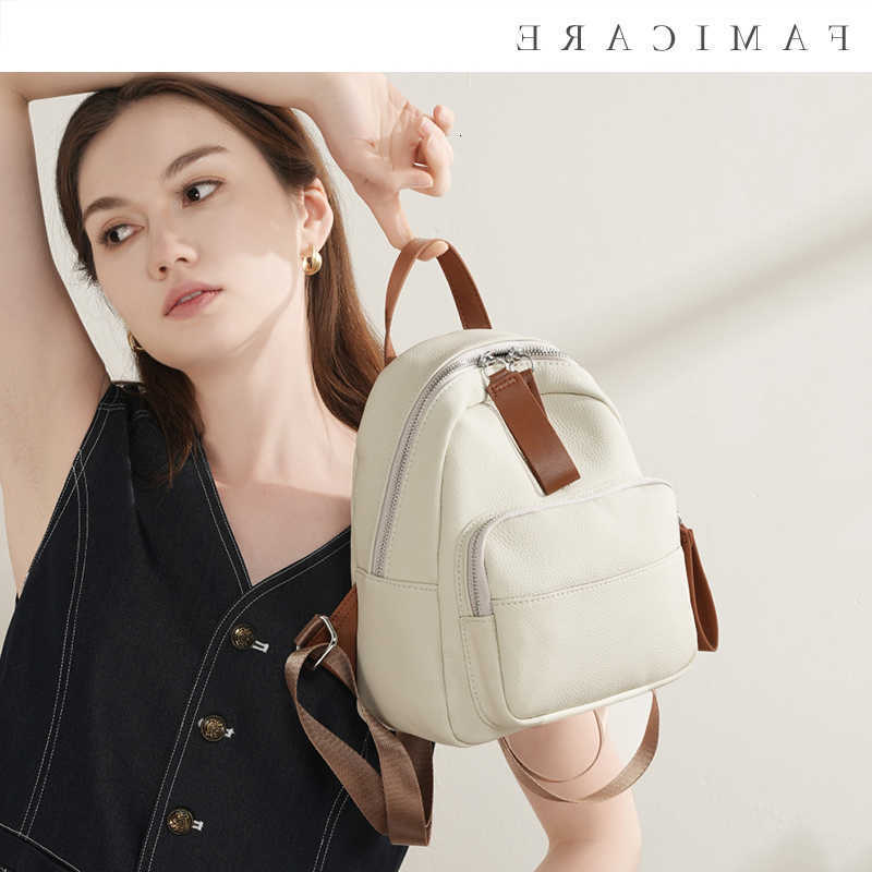 Women's 2025 Backpack Large Style Capacity Backpack Ladies Top Layer Cowhide Leather Casual Versatile Travel Handbag Commuter Schoolbag H260922