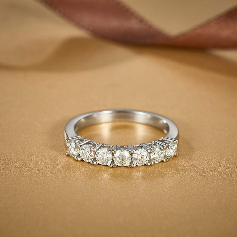 Wholesale Moissanite Ring 7 Stones 925 Sterling Silver High Quality Exquisite Classic Jewelry Wedding Engagement Party