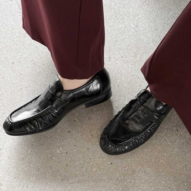 Genuine Dress Shoes Large Size Leather Loafers High Quality Thick Heel Slip- Small Leather Shoes Elegant Cmuting Off Flat Wen Shoes J260922